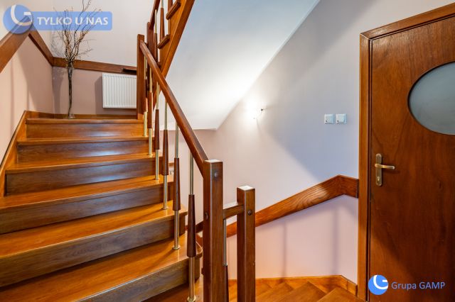 dom wolnostojący, 12 pokoi Czarnochowice. Zdjęcie 14