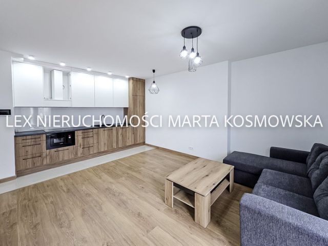 Mieszkanie 4-pokojowe Warszawa Ochota. Zdjęcie 3