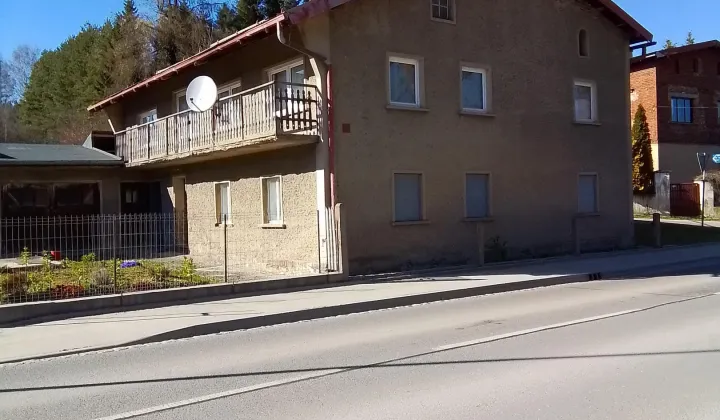 dom wolnostojący, 4 pokoje Leszczyniec, 75