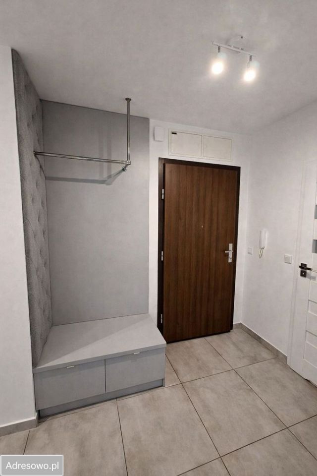 Mieszkanie 3-pokojowe Kraków Podgórze, ul. Tadeusza Romanowicza. Zdjęcie 2