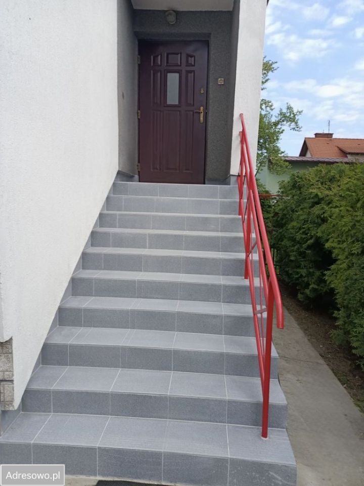 dom wolnostojący, 5 pokoi Mielec Dzióbków, ul. Jemiołowa. Zdjęcie 4