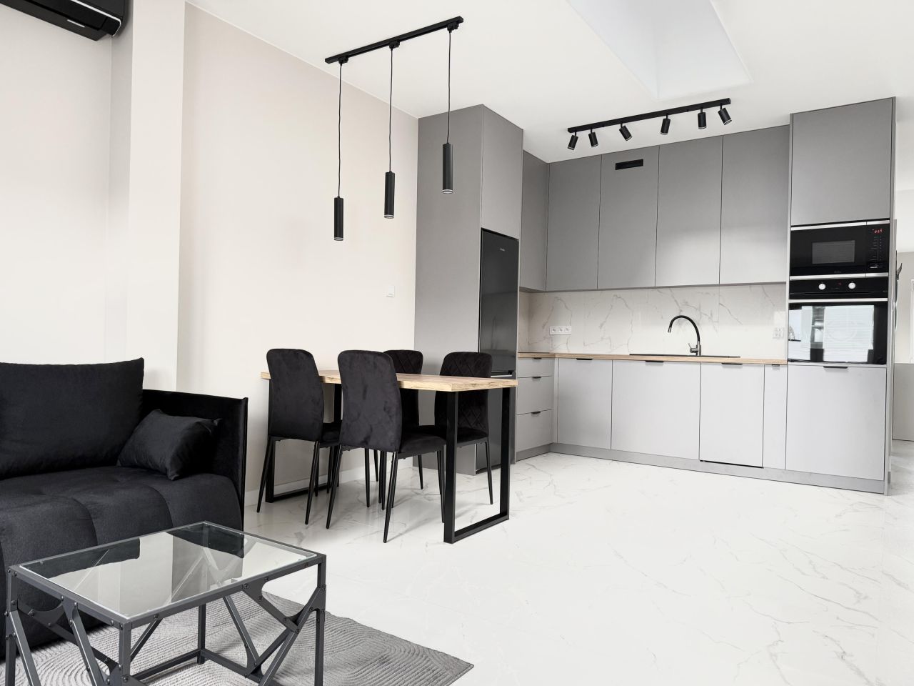 Mieszkanie 3-pokojowe Nadma Kozia Góra, ul. Rzeczna. Zdjęcie 1