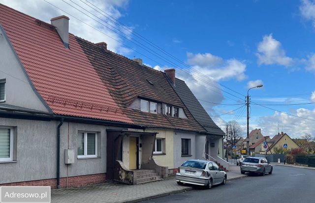 dom szeregowy, 4 pokoje Gliwice Łabędy, ul. Fiołkowa. Zdjęcie 1