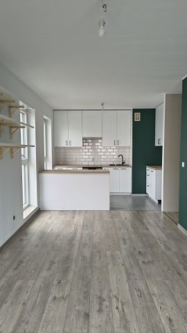 Mieszkanie 3-pokojowe Wrocław Jagodno, ul. Edmunda Kajdasza. Zdjęcie 1