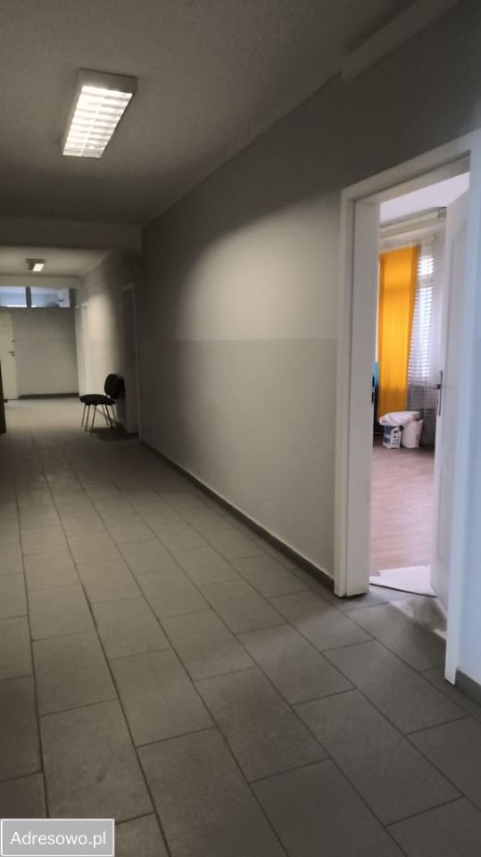 Biuro Busko-Zdrój Centrum, ul. Tadeusza Kościuszki. Zdjęcie 5