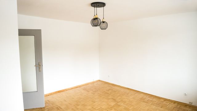 Mieszkanie 3-pokojowe Toruń Bydgoskie Przedmieście, ul. Mikołaja Reja. Zdjęcie 3