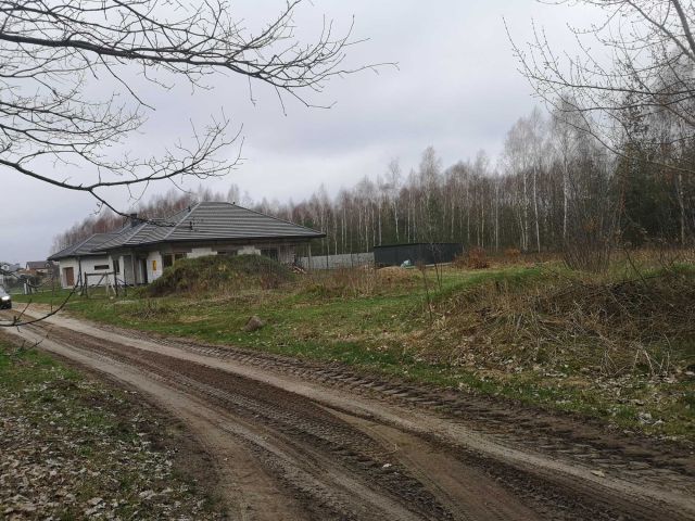 Działka budowlana Dąbrówka-Ług. Zdjęcie 1