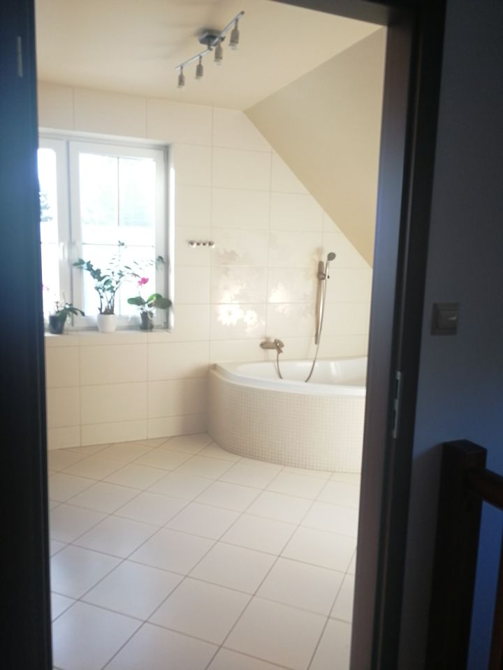 dom wolnostojący, 4 pokoje Ciężkowiczki. Zdjęcie 19