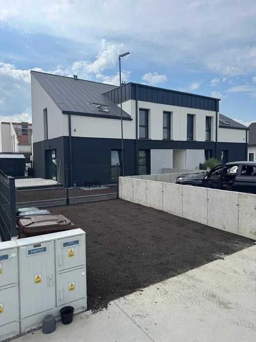 Mieszkanie 4-pokojowe Krotoszyn. Zdjęcie 1