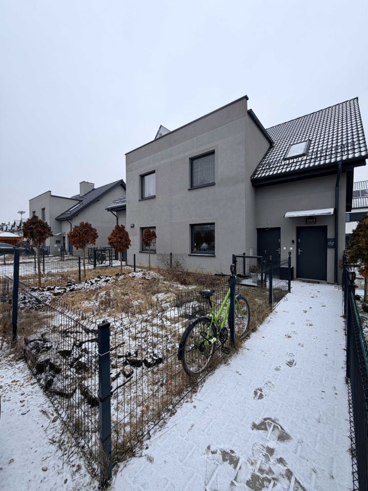 Mieszkanie 3-pokojowe Mędłów. Zdjęcie 1