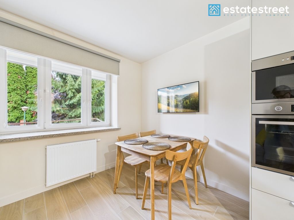 Mieszkanie 3-pokojowe Kraków, ul. ks. Wincentego Turka. Zdjęcie 8