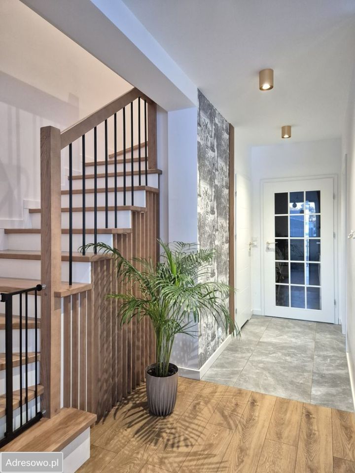 bliźniak, 5 pokoi Silno. Zdjęcie 17