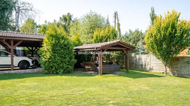 dom wolnostojący, 8 pokoi Kraków Swoszowice, ul. Jeździecka. Zdjęcie 17