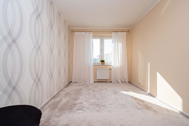 Mieszkanie 4-pokojowe Kalisz, ul. Korczak. Zdjęcie 1