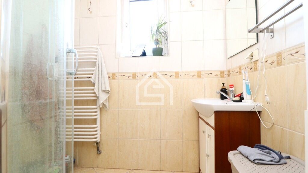 dom wolnostojący, 6 pokoi Bochnia Krzęczków. Zdjęcie 22