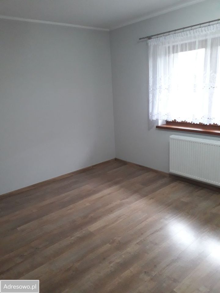 dom wolnostojący, 4 pokoje Barcin-Wieś. Zdjęcie 2