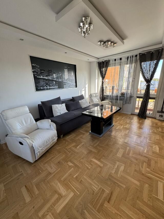 Mieszkanie 3-pokojowe Katowice Józefowiec, ul. Józefowska. Zdjęcie 1