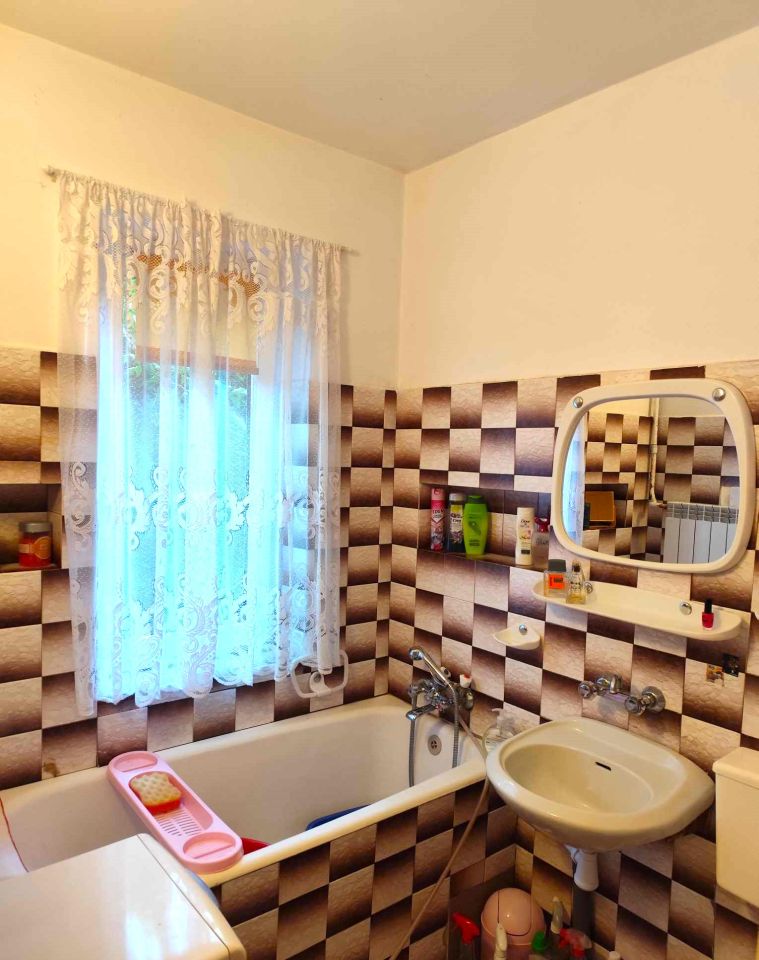 dom wolnostojący, 3 pokoje Kowiesy, ul. Słoneczna. Zdjęcie 11