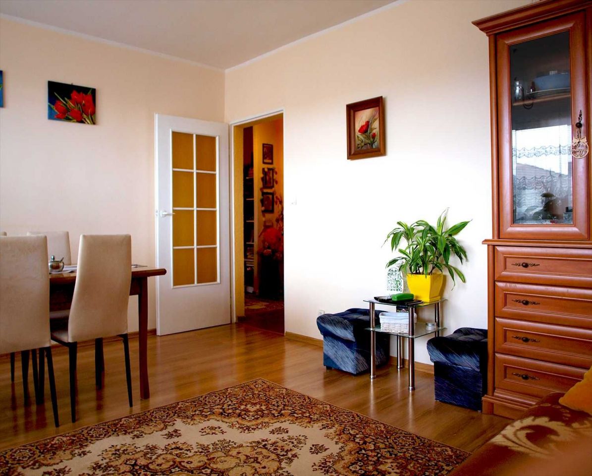 Mieszkanie 3-pokojowe Nasielsk, ul. marsz. Józefa Piłsudskiego. Zdjęcie 2