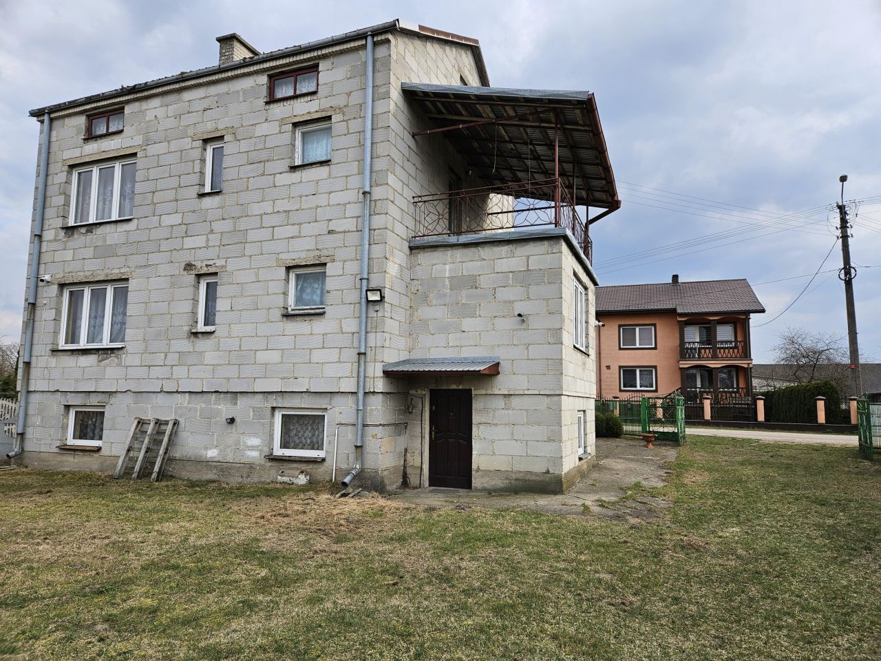 dom wolnostojący, 6 pokoi Laski Szlacheckie. Zdjęcie 4