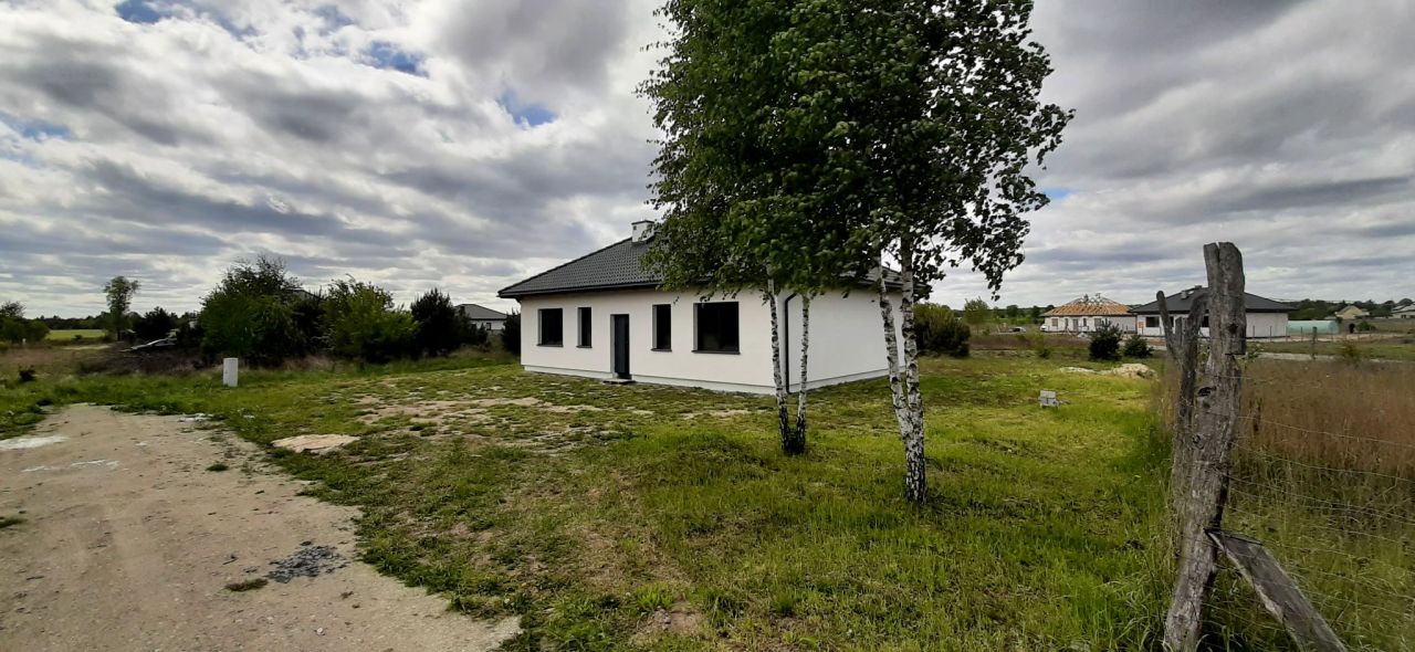 dom wolnostojący, 3 pokoje Stronno, ul. Słomiana. Zdjęcie 3