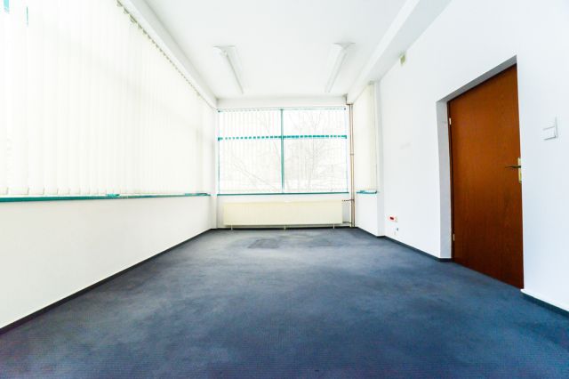 Biuro Warszawa Praga-Południe, ul. Michała Paca. Zdjęcie 20