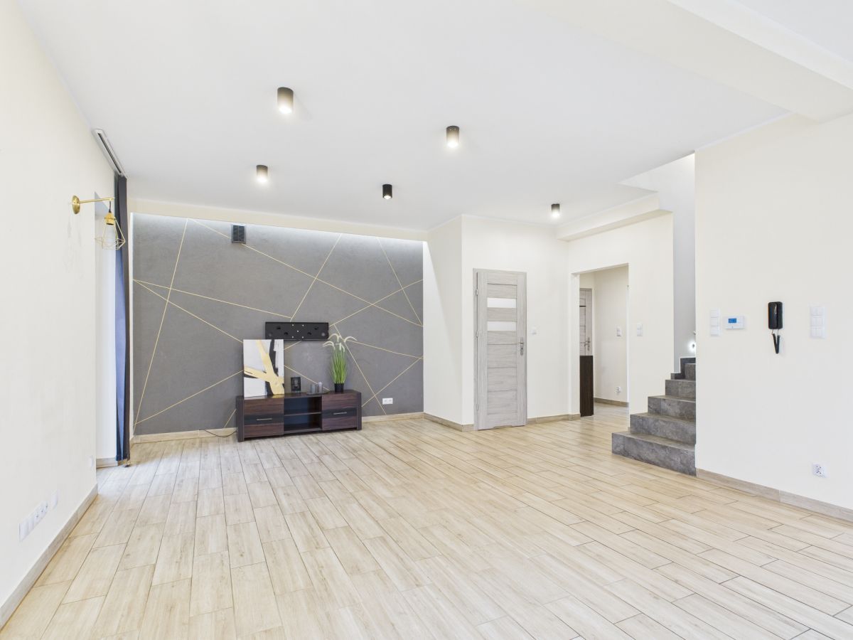 bliźniak, 4 pokoje Pruszków Żbików, ul. Żbikowska. Zdjęcie 4