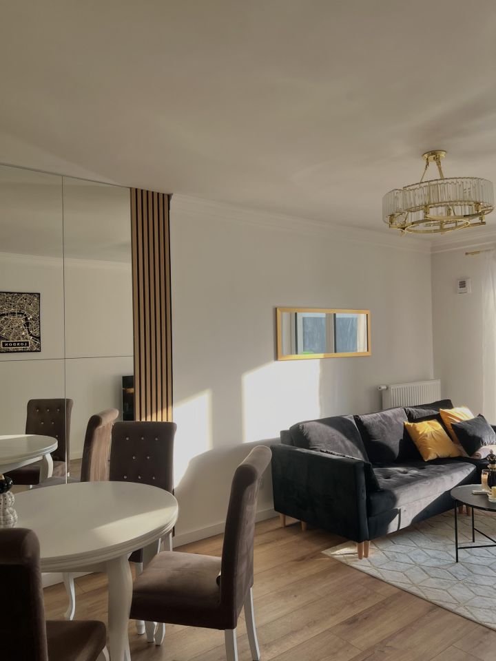 Mieszkanie 4-pokojowe Warszawa Włochy, Szybka. Zdjęcie 1