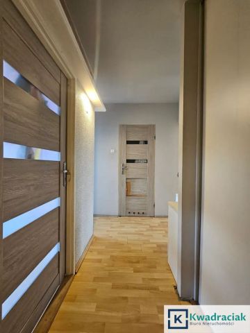 Mieszkanie 2-pokojowe Krosno, ul. ks. Jerzego Popiełuszki. Zdjęcie 3