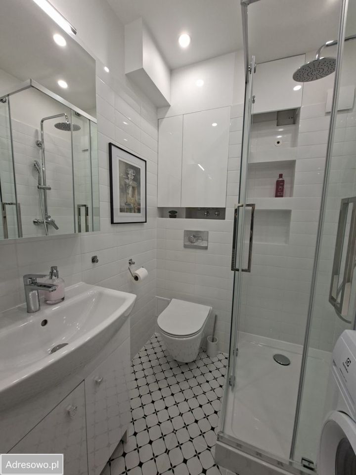 Mieszkanie 2-pokojowe Kraków Stare Miasto, ul. Sereno Fenn'a. Zdjęcie 6