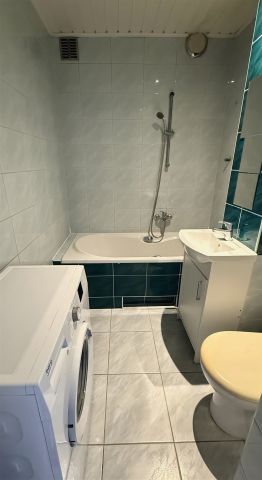 Mieszkanie 3-pokojowe Kraków Nowa Huta, os. Tysiąclecia. Zdjęcie 2