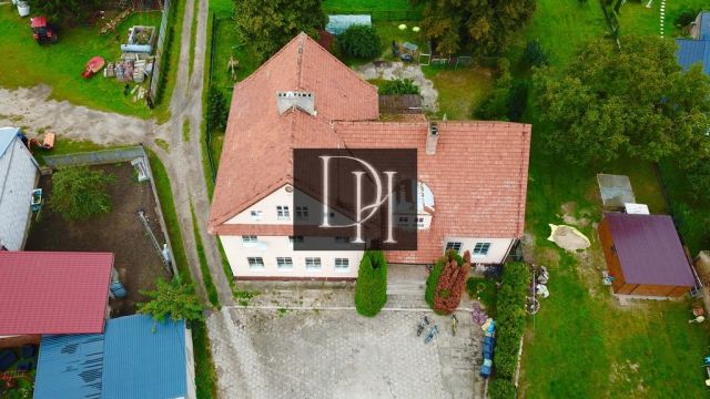 dom wolnostojący, 12 pokoi Przybiernów, ul. Bolesława Chrobrego. Zdjęcie 18