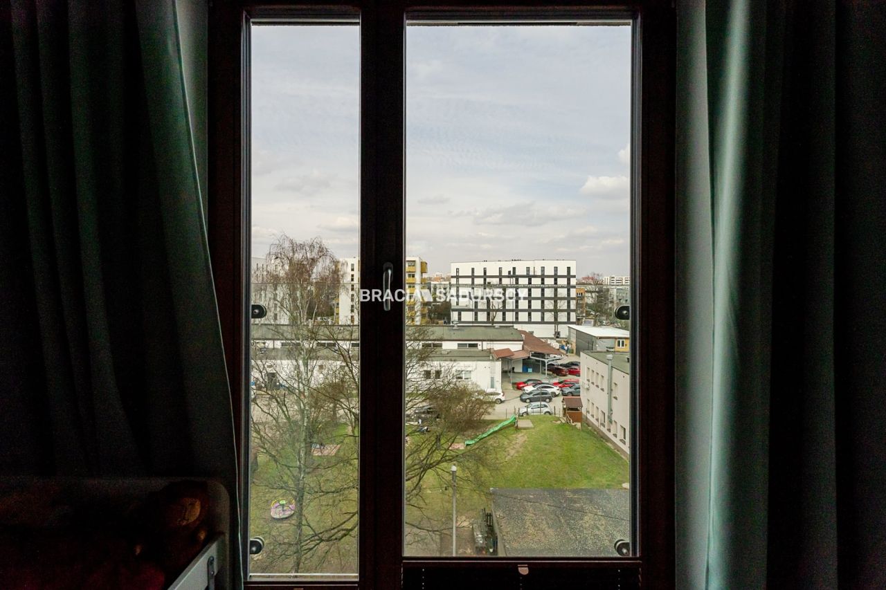 Mieszkanie 3-pokojowe Kraków Podgórze, ul. Tadeusza Szafrana. Zdjęcie 38