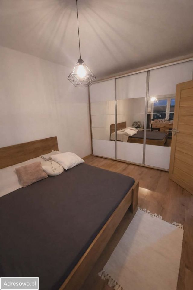 dom wolnostojący, 3 pokoje Obice. Zdjęcie 7