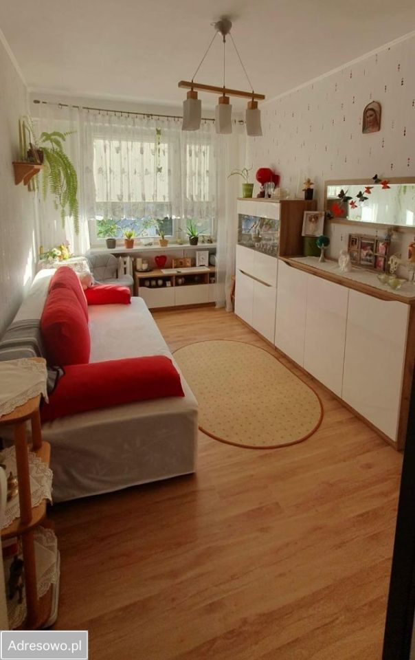 Mieszkanie 3-pokojowe Prudnik, ul. ks. Skowrońskiego. Zdjęcie 2