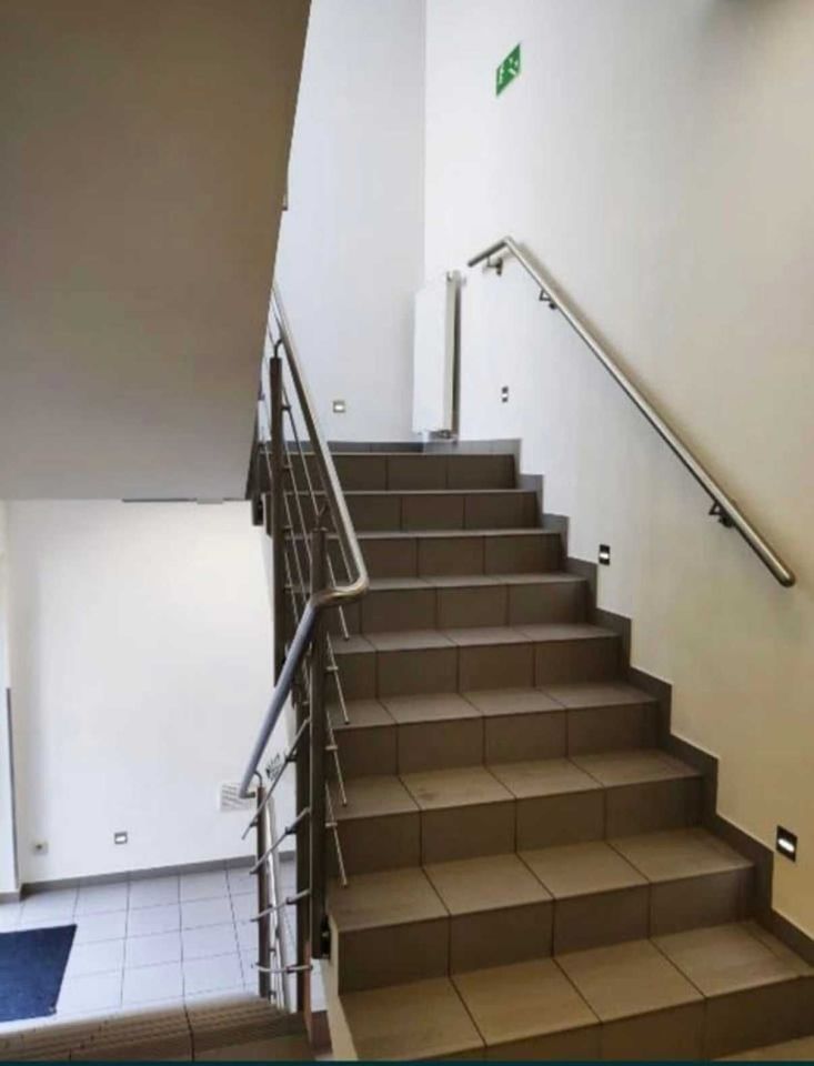 Biuro Leszno Centrum, ul. Niepodległości. Zdjęcie 2