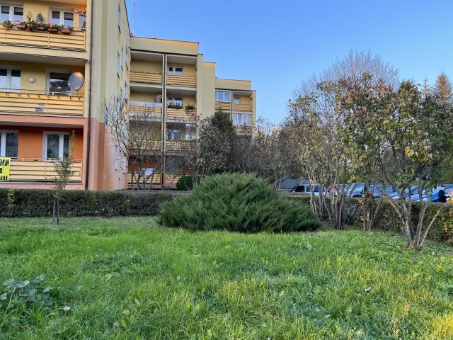 Mieszkanie 4-pokojowe Hrubieszów Śródmieście, ul. Józefa Piłsudskiego. Zdjęcie 1