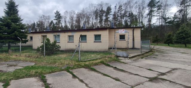 Hala/magazyn Dąbrowskie osada. Zdjęcie 1