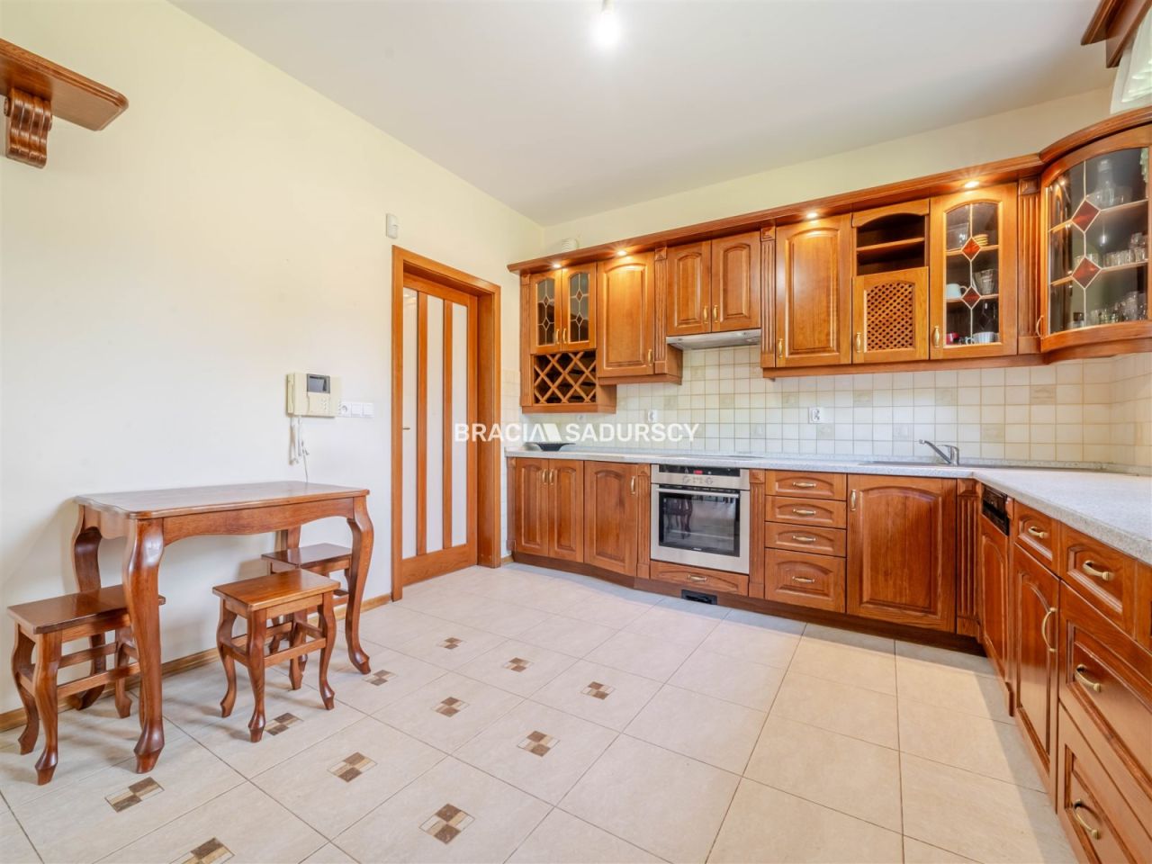 dom wolnostojący, 5 pokoi Zabierzów. Zdjęcie 12