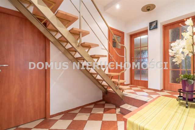 dom wolnostojący, 6 pokoi Justynów. Zdjęcie 16