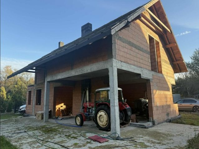 dom wolnostojący, 5 pokoi Sokolniki-Las. Zdjęcie 2