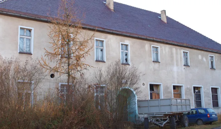 dom wolnostojący, 10 pokoi Dzielawy, ul. Kolejowa