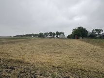 Działka budowlana Uher. Zdjęcie 3