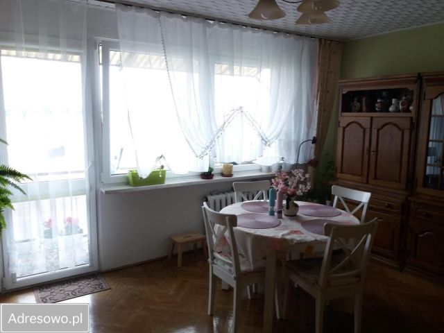 Mieszkanie 3-pokojowe Świdnica, ul. gen. Józefa Bema. Zdjęcie 1