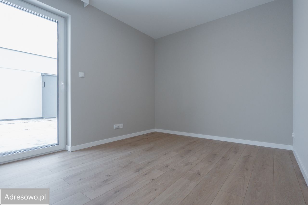 bliźniak, 4 pokoje Topola Mała, ul. Świerkowa. Zdjęcie 6