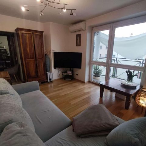 Mieszkanie 3-pokojowe Biłgoraj, ul. Narutowicza. Zdjęcie 1