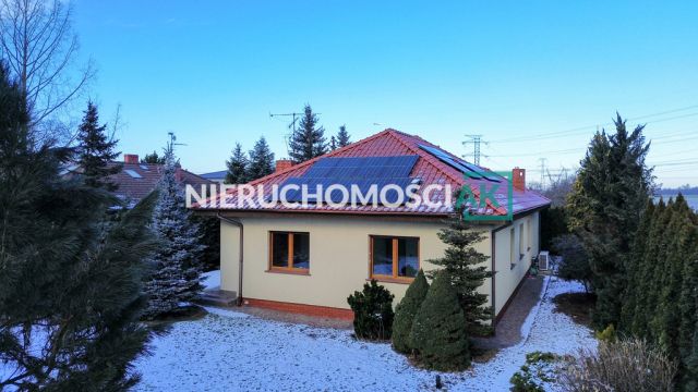 dom wolnostojący, 4 pokoje Batorowo, ul. Stefana Batorego. Zdjęcie 1