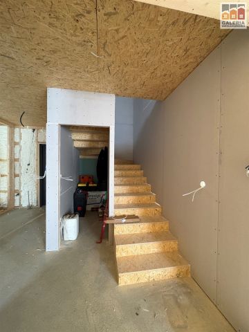 dom wolnostojący, 5 pokoi Czarna. Zdjęcie 9