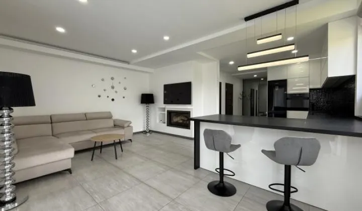 bliźniak, 4 pokoje Domasław