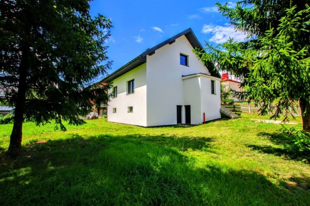 dom wolnostojący, 4 pokoje Rzeszów, ul. Brzoskwiniowa. Zdjęcie 1